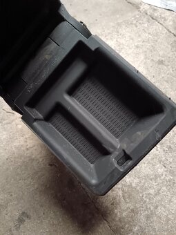 Bmw e46 lakťová opierka - 3