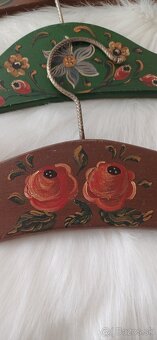 Drevené maľované vešiaky - 3