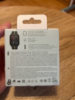 Predam motorolu watch fit - 3