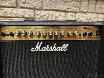 Predám kombo Marshall MG30dfx - 3