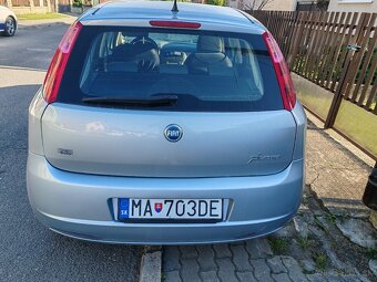 Grande Punto - 3