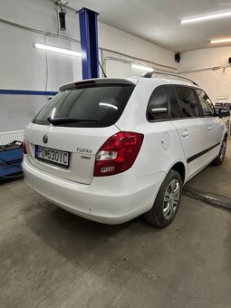 skoda fabia 2 - 3