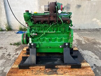 Motor JD 6,8l - 3