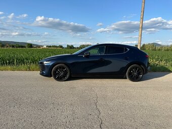 Predám Mazda 3 HB SkyActiv X 180 AT - 3