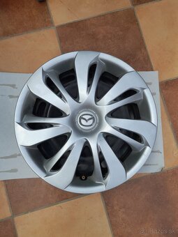 Mazda puklice R15 - 3