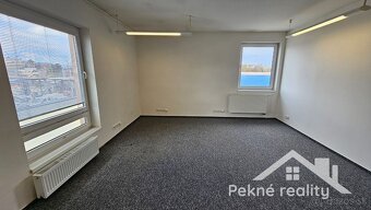 Prenájom kancelárskych priestorov v širšom centre Zvolena - 3