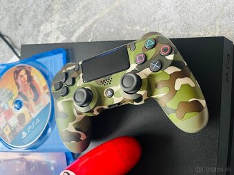 🎮 PlayStation 4 + 2 ovládače + GTA V – veľmi dobrý stav - 3