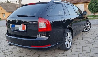Skoda octavia 2.0 tdi rs CR len 140 tisic - 3