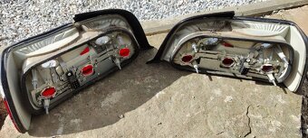 Zadné svetlá BMW E36 coupé - 3