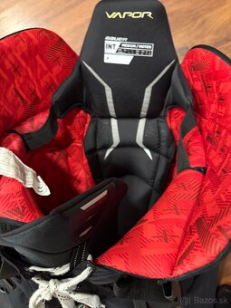 hokejové nohavice Bauer Vapor 3X (Intermediate, M - 3