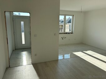 3.izbový byt so záhradou, tepelným čerpadlom Dunajská Streda - 3