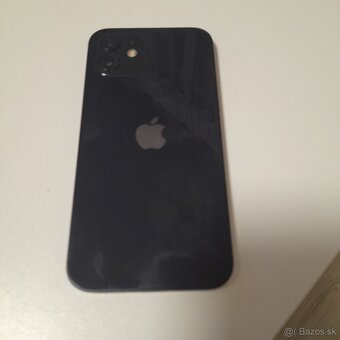 Predám iPhone 12 64GB - 3