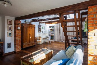 Dom pod storočnou hruškou - 3