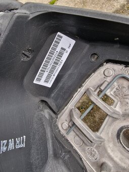 🛞 Volant Peugeot 5008 – originál - 3