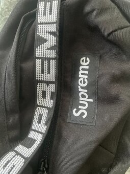 SUPREME WAISTBAG BLACK - 3