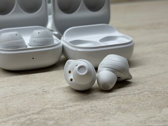 Samsung Galaxy Buds FE White - 3