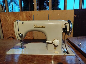 Šijací stroj Minerva - 3