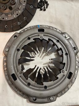 Golf 4 spojka komplet 1.9 - 3