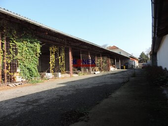 NA PREDAJ / PRENÁJOM Prevádzková budova s pozemkom - Trebiš - 3