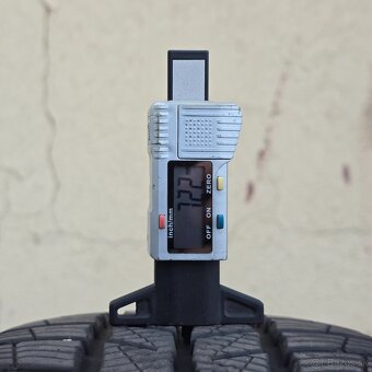 ZIMNÉ PNEUMATIKY BARUM 215/70 R16 100H - 3