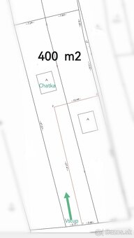 Krásny pozemok 700m2 s dvoma chatami - 3