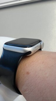 Apple Watch SE - 3