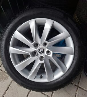 Alu disky 5x112 R17 Škoda Stratos + 215/55 R17 zimné pneumat - 3