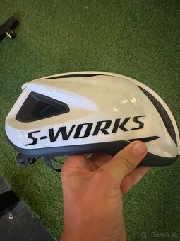 Predám cyklistickú prilbu Specialized S-Works Prevail 3 - 3