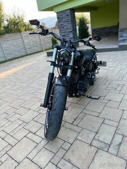 Harley Davidson Dyna Custom - 3