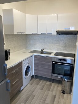 Kompletne zariadený 2-izbový byt s klimatizáciou na prenájom - 3