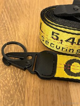 OFF WHITE key chain + opasok 1:1 - 3