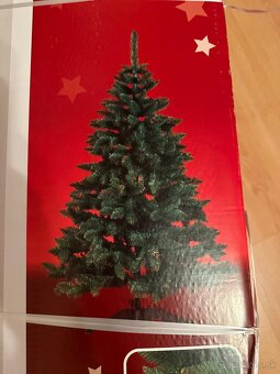 Vianocny Stromcek 180cm - umelý - 3