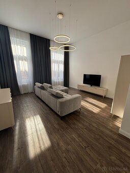 Luxusný 2-izbový byt na prenájom v srdci Košíc s parkovacím - 3