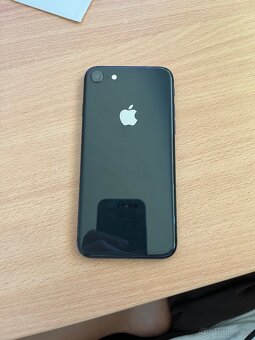 Iphone 8 - 3