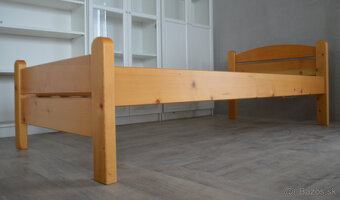 Posteľ + rošt + matrac - 3