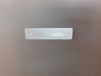 Chladnička s mrazákom Elektrolux Inspire SpacePlus - 3