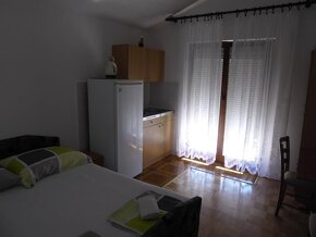 Chorvátsko, apartmán pre 2+1 osoby od 27.7. do 5.8.2024 - 3