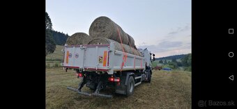 Nákladne auto s hydraulickou rukou - 3