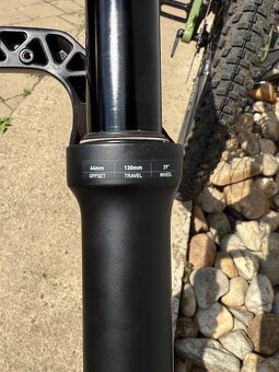 Predám RockShox Recon Silver RL Boost D1 29" odpružená vidl - 3