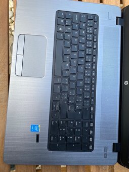 Notebook HP 17,3” i7 5500U,12GBDDR3,R5 M255,240GBSSD - 3