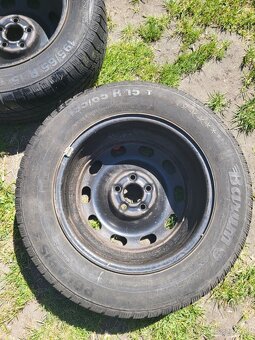 Zimne Pneumatiky 165/65 R15 - 3