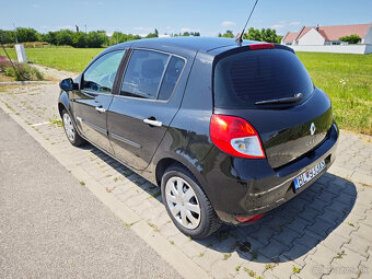 Predám Renault Clio 1.2 benzín, automat - 3
