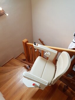 Stoličkový výťah FreeLift - schodolez - 3
