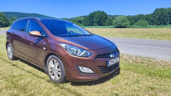 Hyundai i30 CW 1.6i MPI 16V DOHC Family - 3