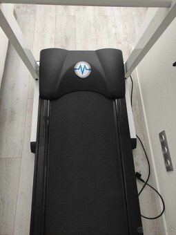 Bežecký pás Master F15 - 3