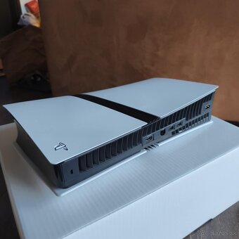 Playstation 5 Pro - 3
