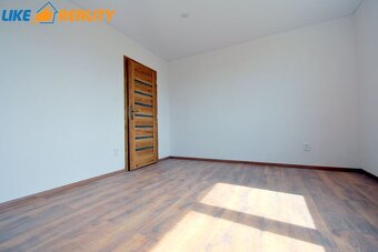 REZERVOVANÉ Veľkometrážny 3 izbový byt Príbovce - 3