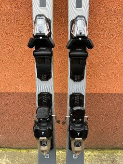 Lyže Cloud C9 Revoshock Light 24/25 - 150cm - 3