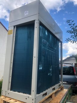 Tepelné čerpadlo Daikin EWYT032CZPBA1 pre veľké haly, galéri - 3