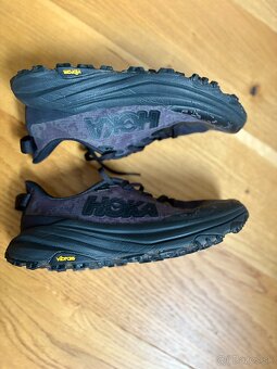Nové HOKA Challenger Speedgoat dámské 38 2/3- černé - 3